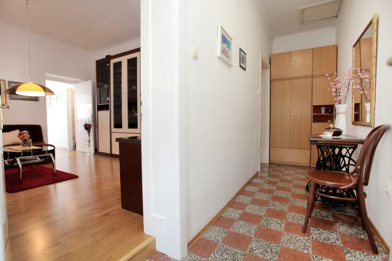 Toncika Apartment Trogir